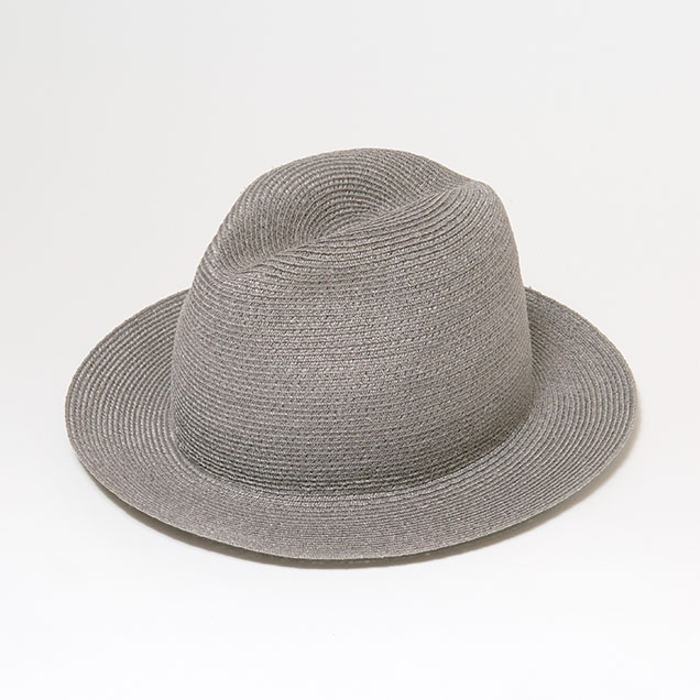 A hat that will be the base for your customization