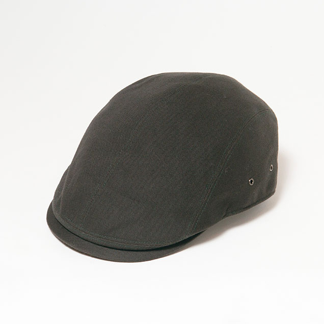 A hat that will be the base for your customization