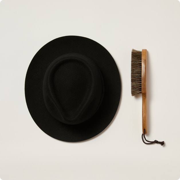 フェルト素材の帽子