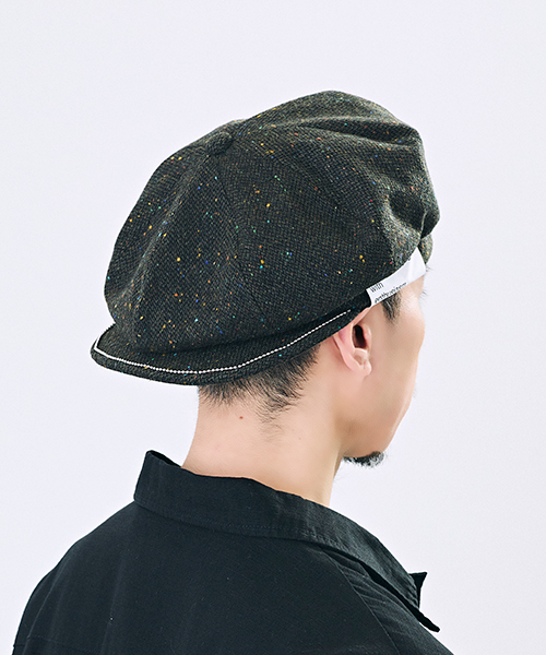 KHAKI モデル頭囲:56.5cm