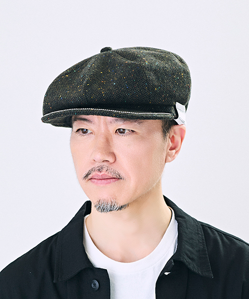 KHAKI モデル頭囲:56.5cm