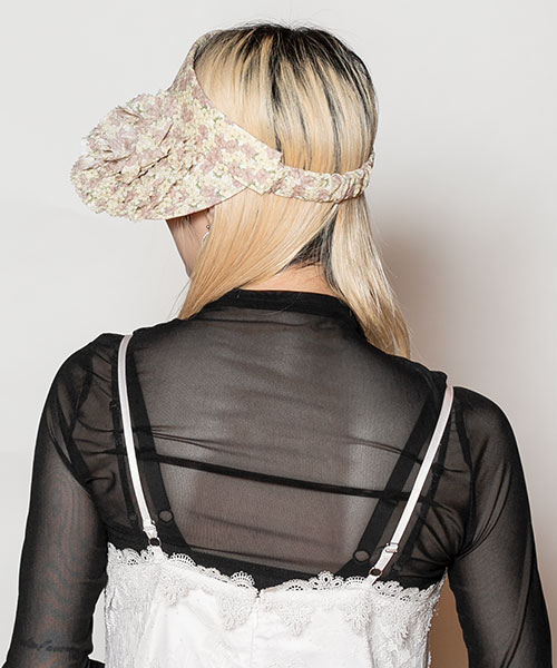 モデル頭囲：58cm 着用サイズ：ONESIZE