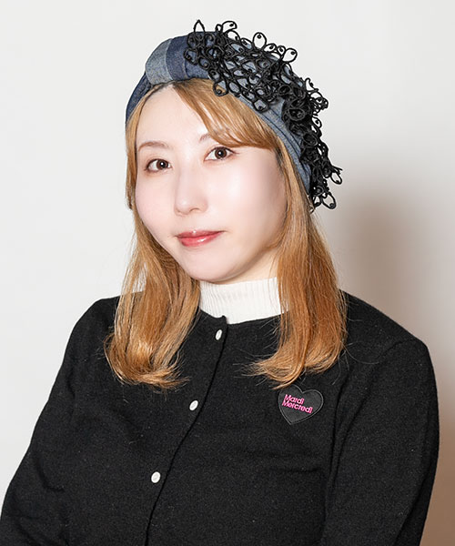 モデル頭囲：56cm 着用サイズ：ONESIZE