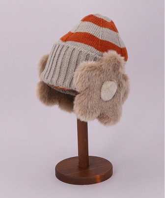 花びら耳付きニットキャップ