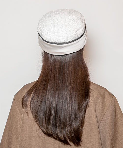 モデル頭囲：56cm 着用サイズ：ONESIZE