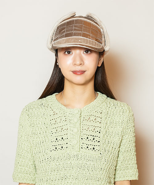 モデル頭囲：56cm 着用サイズ：ONESIZE