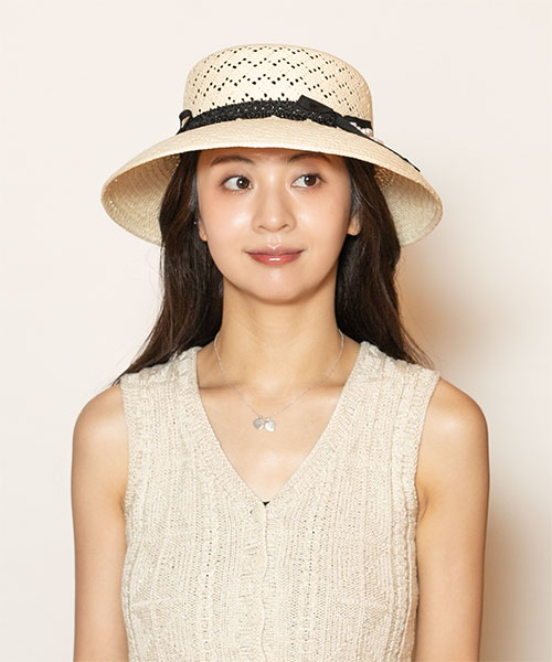 モデル頭囲：56cm 着用サイズ：ONESIZE