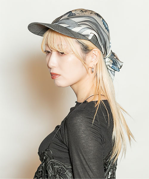 モデル頭囲：58cm 着用サイズ：ONESIZE