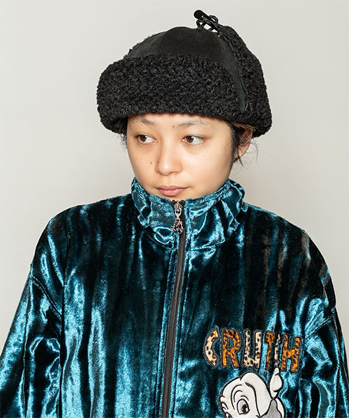 BLACK モデル頭囲：54cm