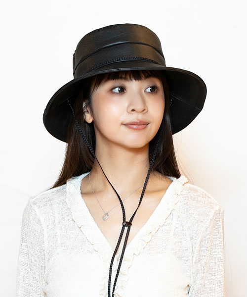 モデル頭囲：56cm 着用サイズ：ONESIZE