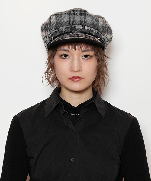 モデル頭囲：55cm 着用サイズ：ONESIZE