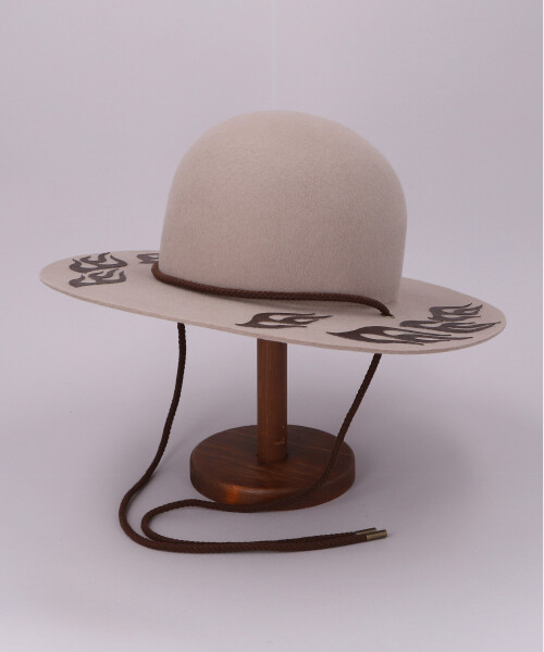 H.R BOWLER BEIGE ONESIZE