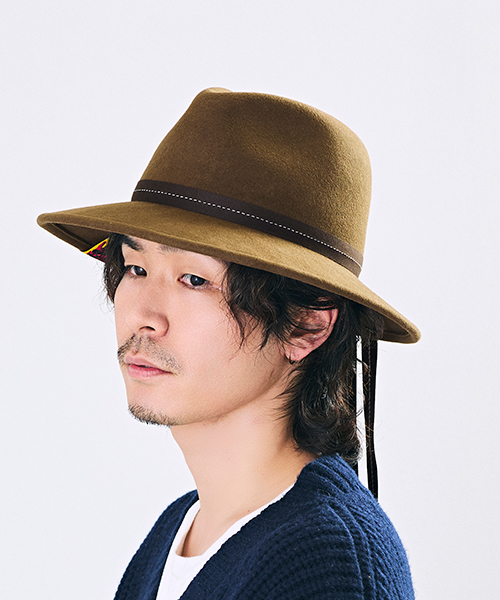 BROWN モデル頭囲：58㎝