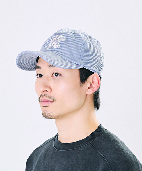 LIGHT BLUE モデル頭囲：58.5cm
