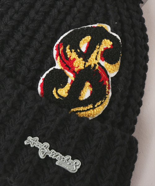 DOLLAR SIGN CHENILLE PATCH KNIT CAP BLACK ONESIZE