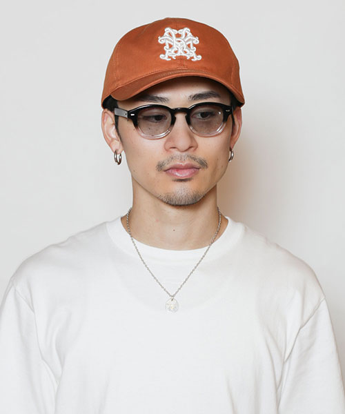 モデル頭囲：58.5cm 着用サイズ：ONESIZE