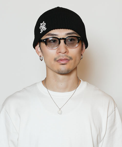 モデル頭囲：58.5cm 着用サイズ：ONESIZE