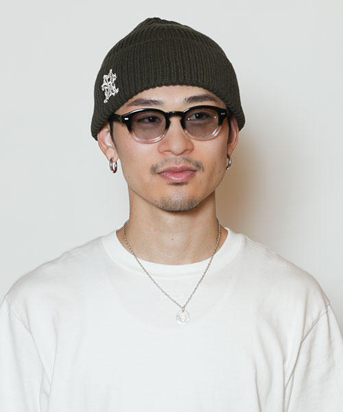 モデル頭囲：58.5cm 着用サイズ：ONESIZE