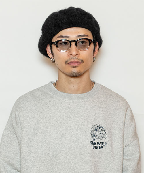 BLACK モデル頭囲：58.5cm