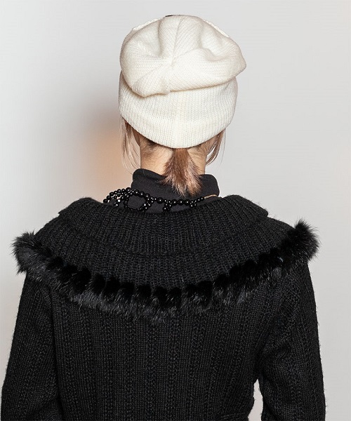 WHITE モデル頭囲：55cm