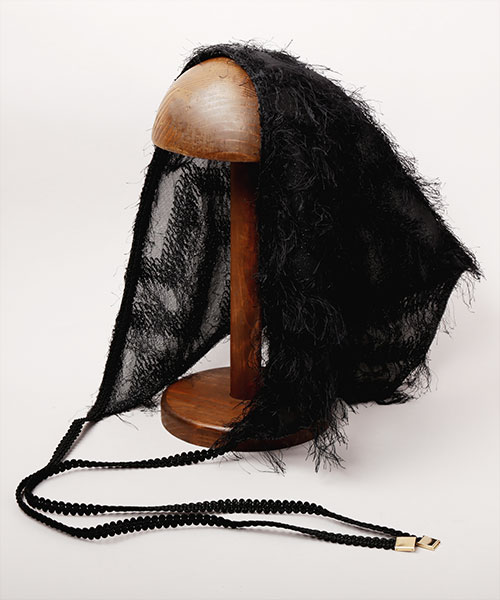 WICKED : FOR GOOD | CA4LA ELPHABA MOTIF BABUSHKA NAVY ONESIZE