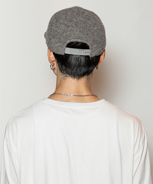 GRAY モデル頭囲：58.5cm
