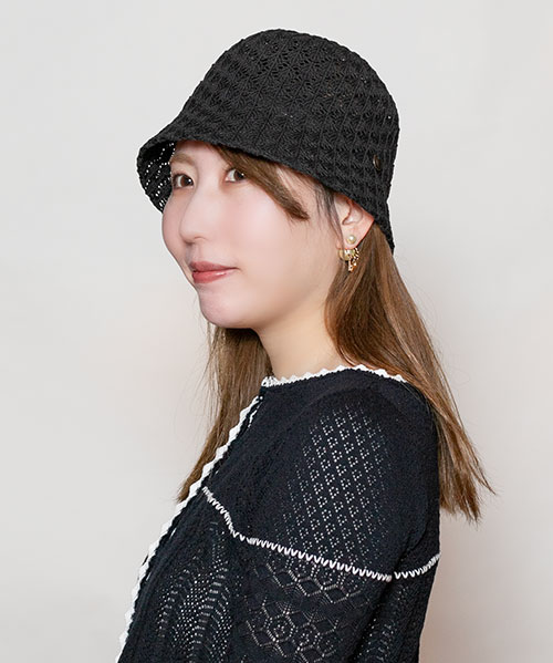 モデル頭囲：56cm 着用サイズ：ONESIZE
