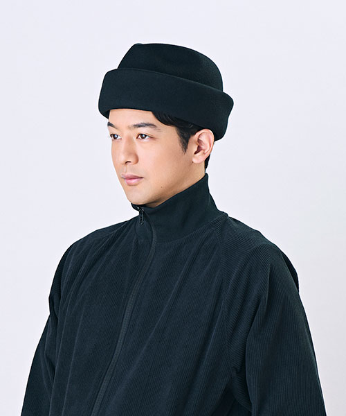 モデル頭囲：56cm 着用サイズ：ONESIZE