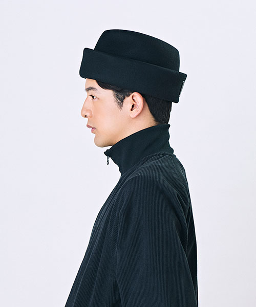 モデル頭囲：56cm 着用サイズ：ONESIZE