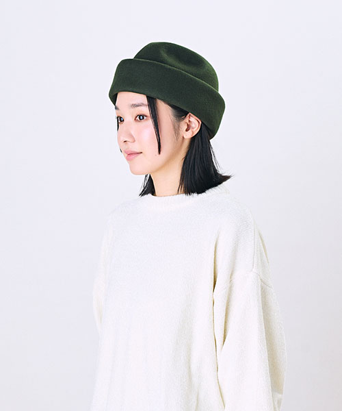 モデル頭囲：55.5cm 着用サイズ：ONESIZE