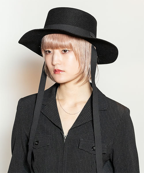 BLACK モデル頭囲：55cm