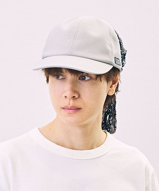 モデル頭囲：54.5cm 着用サイズ：ONESIZE