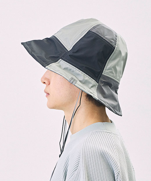 モデル頭囲：54.5cm 着用サイズ：ONESIZE