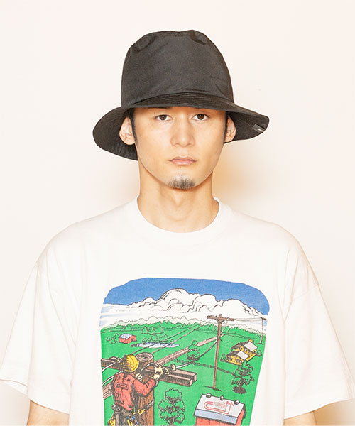 モデル頭囲：58cm 着用サイズ：ONESIZE