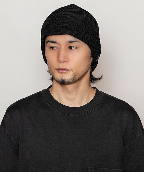 モデル頭囲：58cm 着用サイズ：ONESIZE