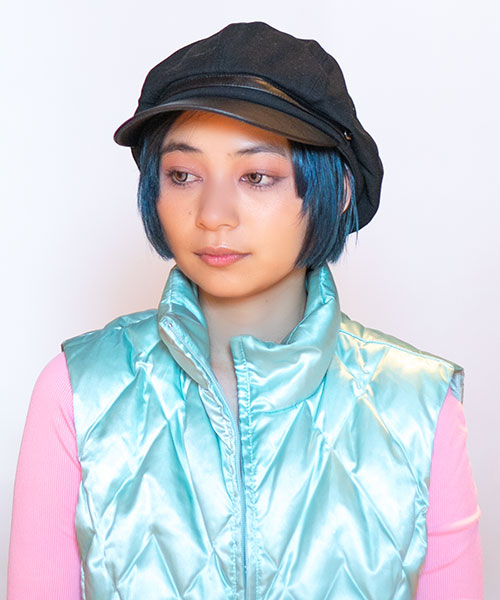 モデル頭囲：54cm 着用サイズ：ONESIZE