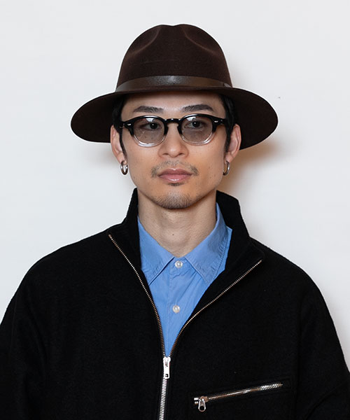 モデル頭囲：58.5cm 着用サイズ：ONESIZE