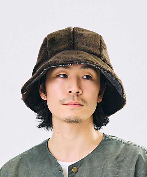 BROWN (リバーシブ) モデル頭囲：58cm