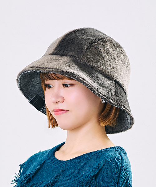 GRAY(リバーシブ)  モデル頭囲：56㎝