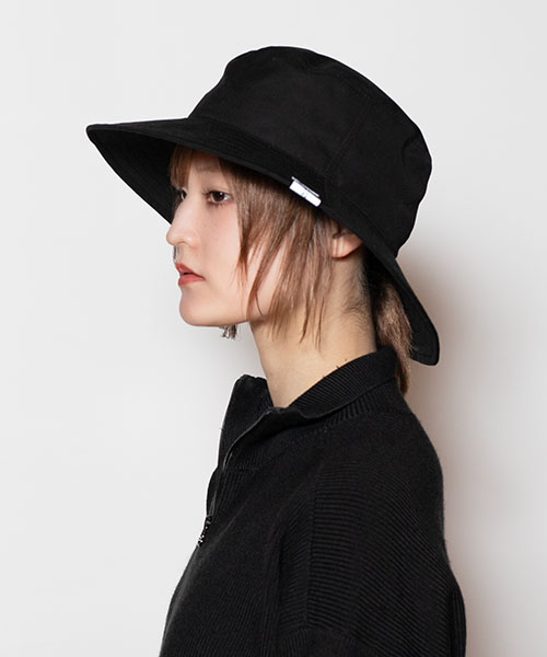 BLACK モデル頭囲：55cm