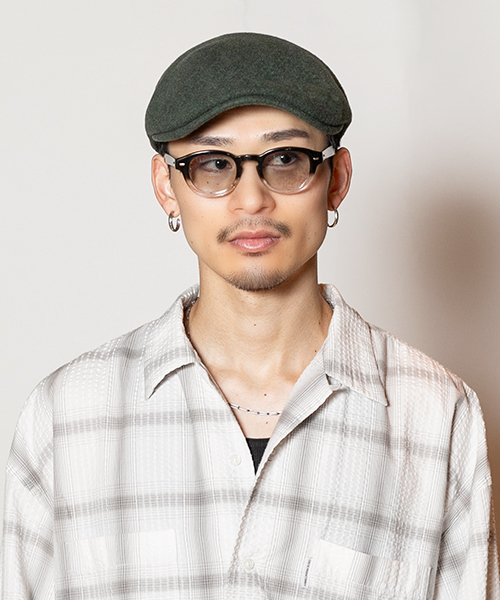 KHAKI モデル頭囲：58.5cm