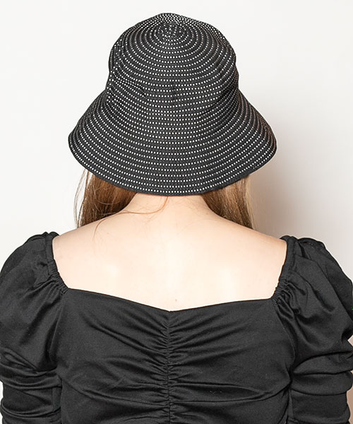 モデル頭囲：56cm 着用サイズ：ONESIZE
