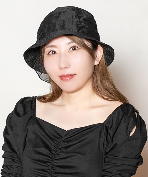 モデル頭囲：56cm 着用サイズ：ONESIZE
