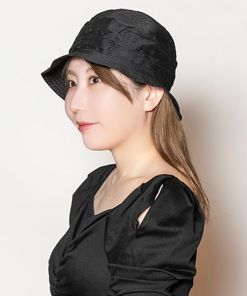 モデル頭囲：56cm 着用サイズ：ONESIZE
