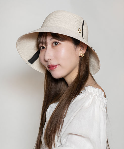 モデル頭囲：56cm 着用サイズ：ONESIZE