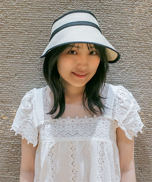 モデル頭囲：55m 着用サイズ：ONESIZE