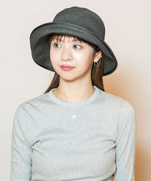 モデル頭囲：56cm 着用サイズ：ONESIZE