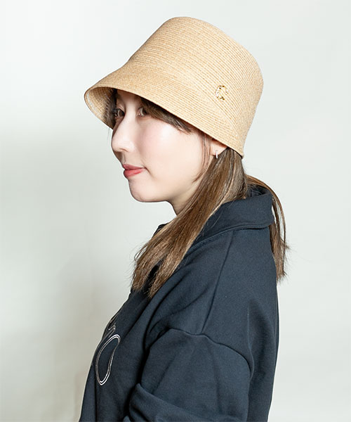 モデル頭囲：56cm 着用サイズ：ONESIZE