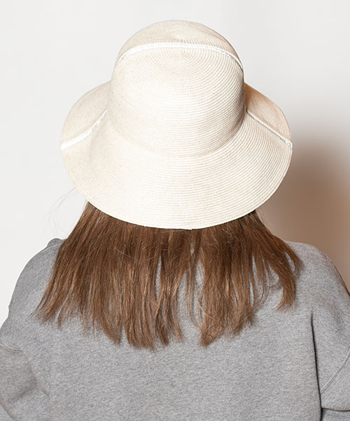 モデル頭囲：56cm 着用サイズ：ONESIZE