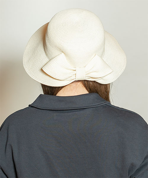 モデル頭囲：56cm 着用サイズ：ONESIZE